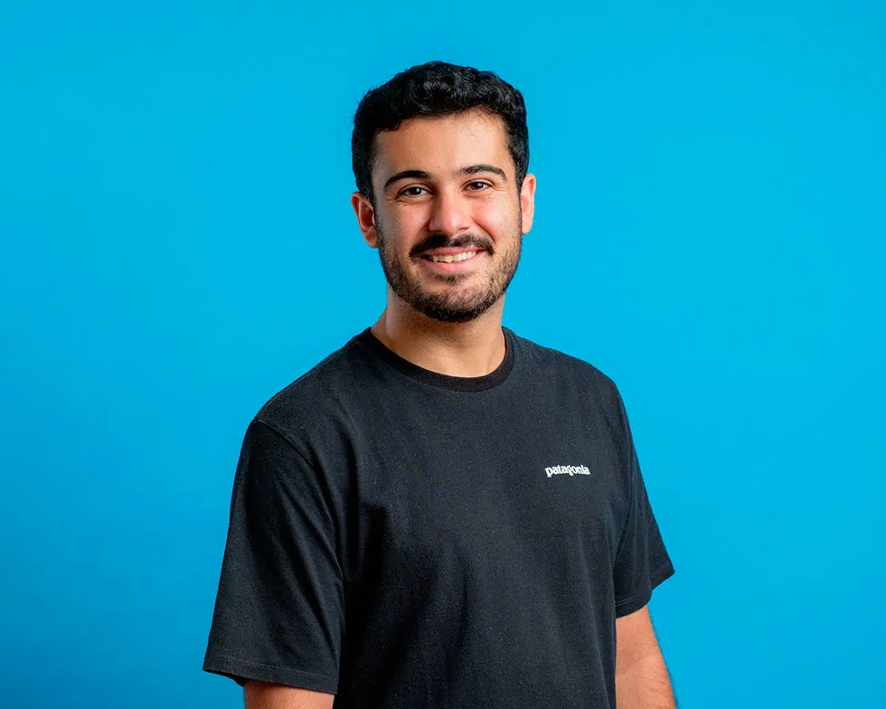 Retrato de Anxo para a sección de testemuños de Enki.