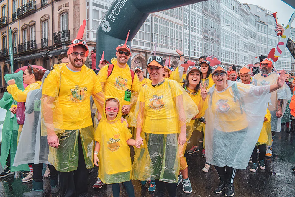 Grupo de empresa participando en la Carrera Enki.