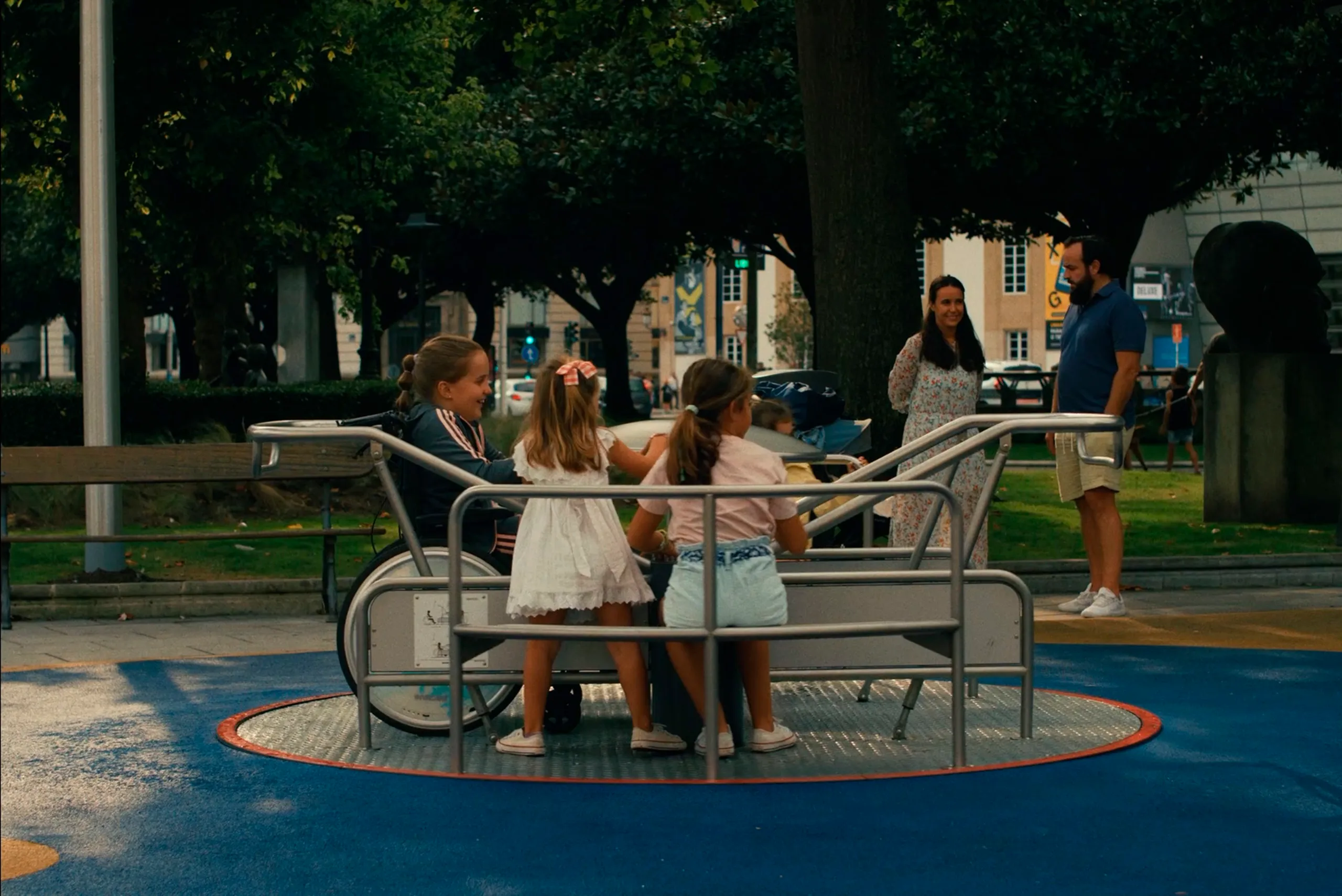 Parque urbano infantil inclusivo.